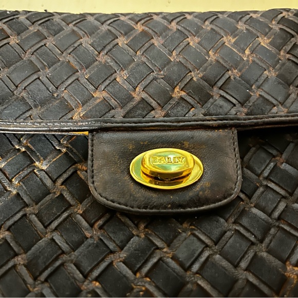 Bally Vintage Woven Leather Clutch Black Gold Turn Lock Italy